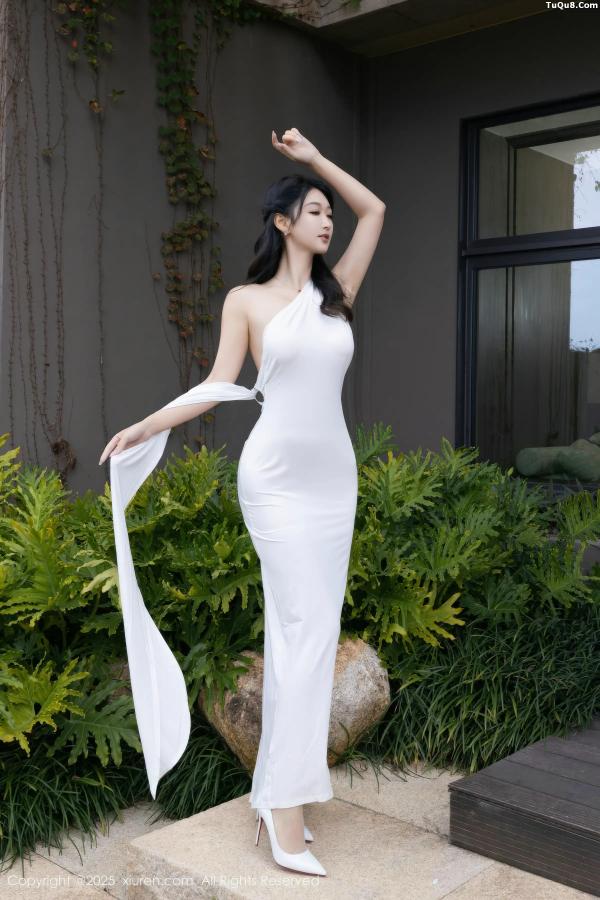唐安琪   [XiuRen]高清写真图 2025.12.15 No.11109 唐安琪 无内肉丝第2张图片
