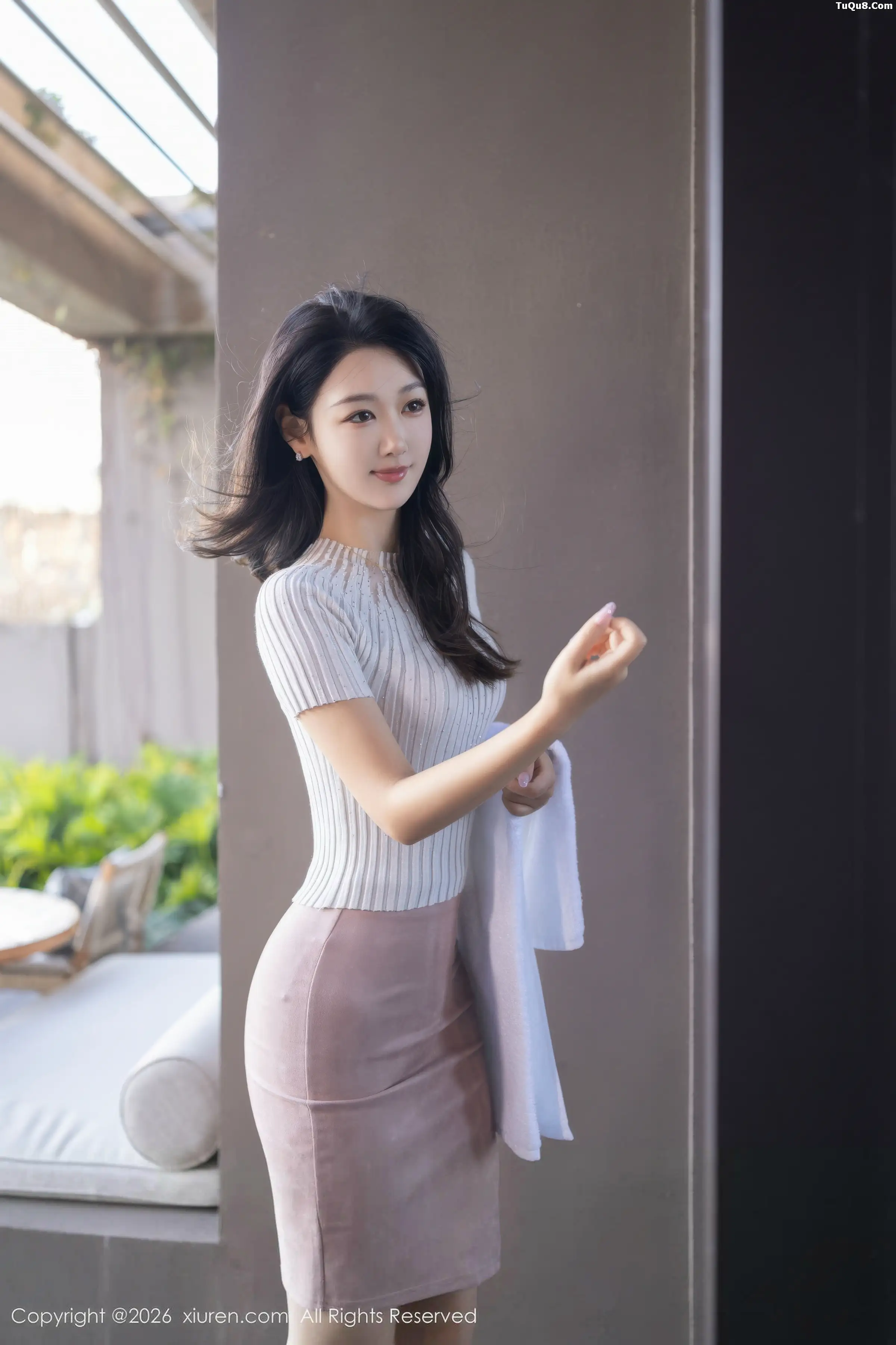 唐安琪  [XiuRen]高清写真图 2026.01.05 No.11195 唐安琪 超薄无内肉丝第5张图片