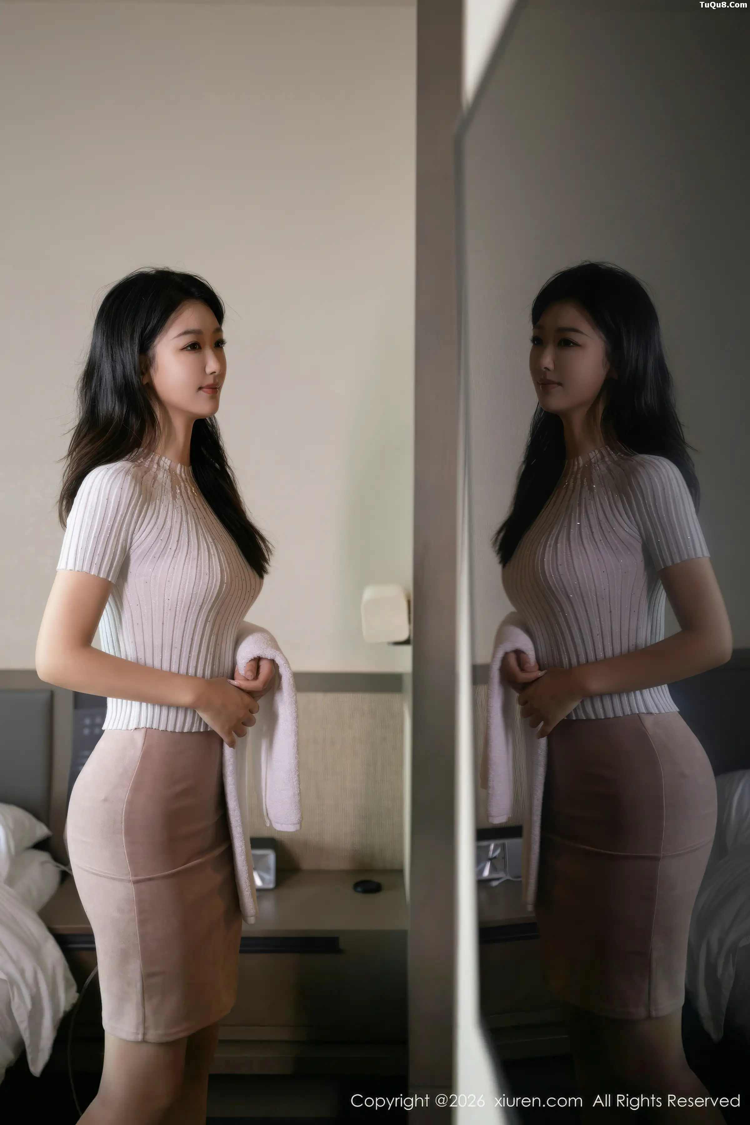 唐安琪  [XiuRen]高清写真图 2026.01.05 No.11195 唐安琪 超薄无内肉丝第10张图片