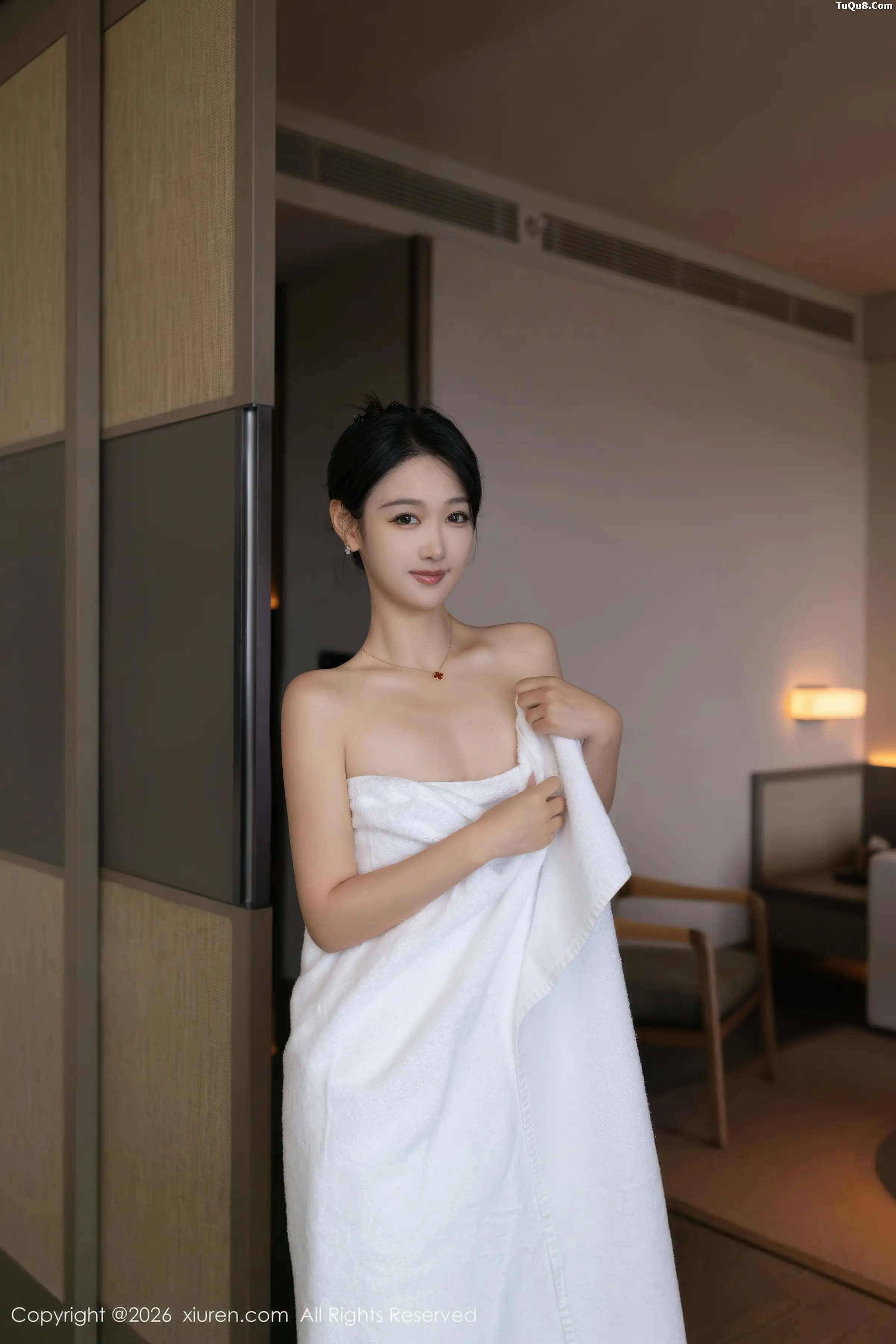 唐安琪  [XiuRen]高清写真图 2026.01.05 No.11195 唐安琪 超薄无内肉丝第46张图片