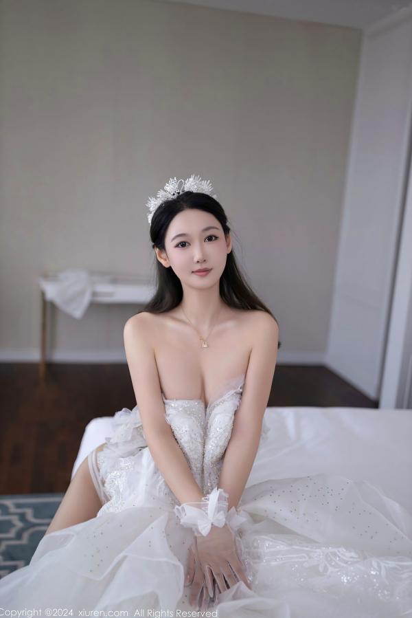 唐安琪   秀人网9283期唐安琪白色婚纱写真：唯美透视白纱私房照，展现清纯与性感的极致诱惑，室内唯美大片第39张图片