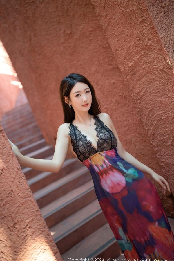 唐安琪   XiuRen秀人网7964唐安琪：黑蕾丝内衣与红色印花长裙，尽显高冷御姐气质，私房诱惑大尺度写真第5张图片