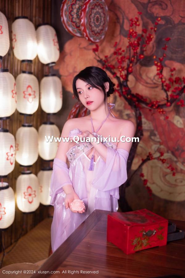 豆瓣酱  [XiuRen]高清写真图 2024.02.02 No.8059 豆瓣酱 美臀性感第2张图片