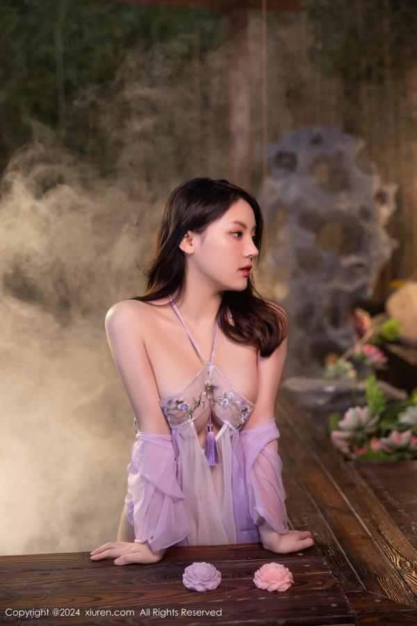 豆瓣酱  [XiuRen]高清写真图 2024.02.02 No.8059 豆瓣酱 美臀性感第22张图片
