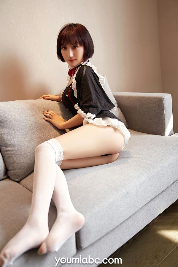 林茵茵   YouMi尤蜜林茵茵《多汁女仆》性感制服诱惑，短发与美腿的极致魅惑，极品角色扮演私房照第13张图片