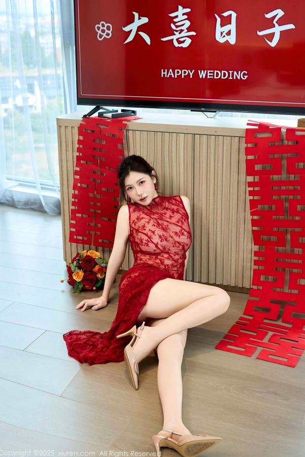 尹甜甜   秀人网XiuRen 10578 尹甜甜：红色透视蕾丝新娘装内衣私房照，喜庆婚房诱惑写真，肤白貌美身材极品，尽显御姐迷人妩媚风情第34张图片