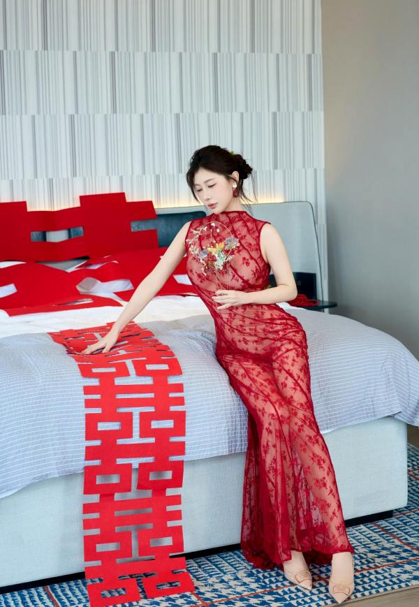 尹甜甜   尹甜甜出嫁：红色透视蕾丝长裙婚房私房写真 [85P]第10张图片