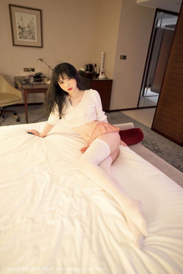 Arude薇薇  模特Arude薇薇 清纯格子裙系列第41张图片