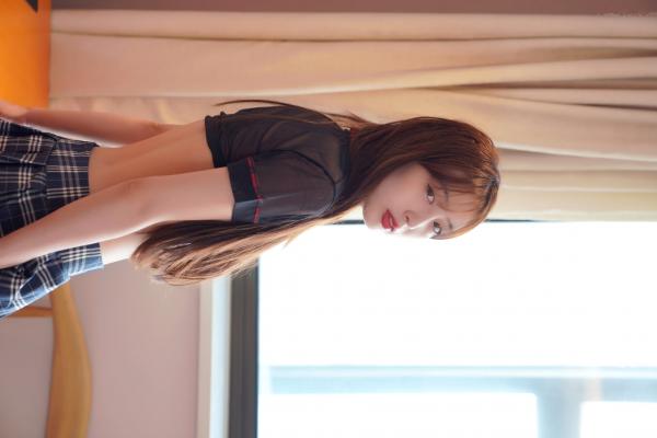 林星阑   XR-Uncensored 林星阑绝密私拍系列，16K超清制服诱惑，校服下的清纯与性感，XiuRen秀人网室内私房写真第124张图片