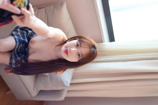 林星阑   XR-Uncensored 林星阑绝密私拍系列，16K超清制服诱惑，校服下的清纯与性感，XiuRen秀人网室内私房写真第233张图片