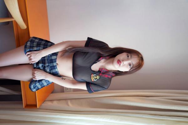 林星阑   XR-Uncensored林星阑校服制服诱惑，16K超清私房大尺度美图，秀人网内购绝密系列第32张图片
