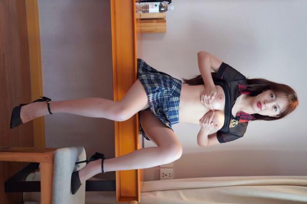 林星阑   XR-Uncensored林星阑校服制服诱惑，16K超清私房大尺度美图，秀人网内购绝密系列第104张图片
