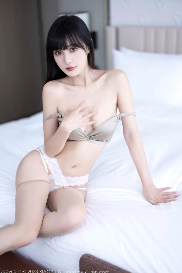 林星阑   XiaoYu语画界1112：林星阑甜美粉裙写真，室内私房大尺度出镜，尽显白嫩肌肤与曼妙曲线第77张图片