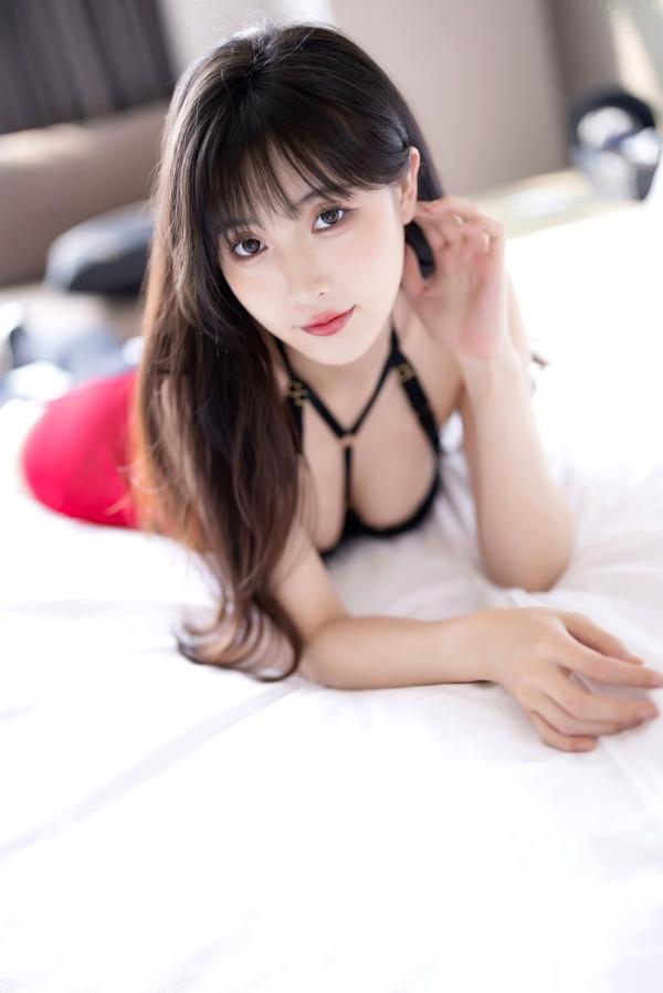 林星阑   XiaoYu语画界-1068-林星阑-蓝裙黑红情趣内衣黑丝-2023.07.12第54张图片