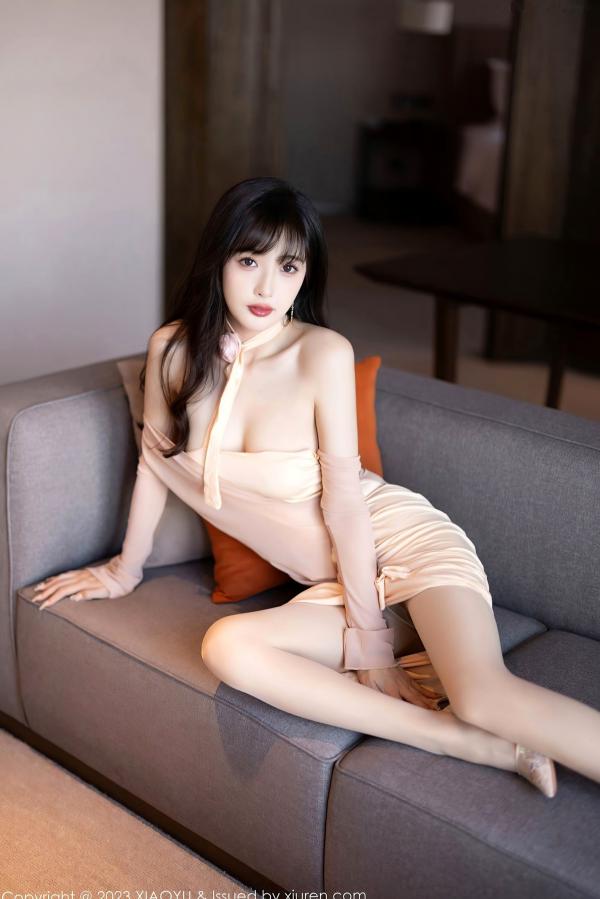 林星阑   XiaoYu语画界-1049-林星阑贵州旅拍：米色长裙优雅与红丝肚兜黑丝私房诱惑（2023.06.14）第20张图片