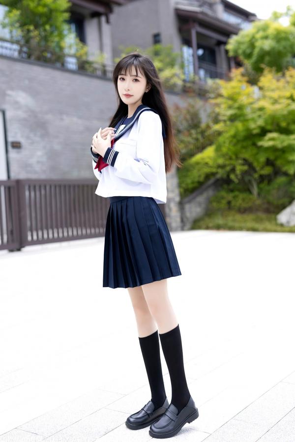 林星阑   XiaoYu语画界1045：林星阑贵州旅拍，穿搭清纯日系校服与修身死库水，大长腿极致吸睛，气质甜美初恋感满满第2张图片