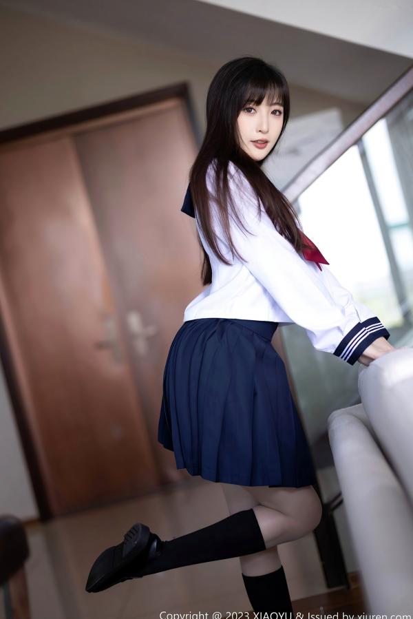 林星阑   XiaoYu语画界1045：林星阑贵州旅拍，穿搭清纯日系校服与修身死库水，大长腿极致吸睛，气质甜美初恋感满满第12张图片