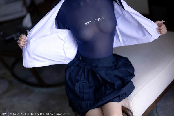 林星阑   XiaoYu语画界1045：林星阑贵州旅拍，穿搭清纯日系校服与修身死库水，大长腿极致吸睛，气质甜美初恋感满满第36张图片