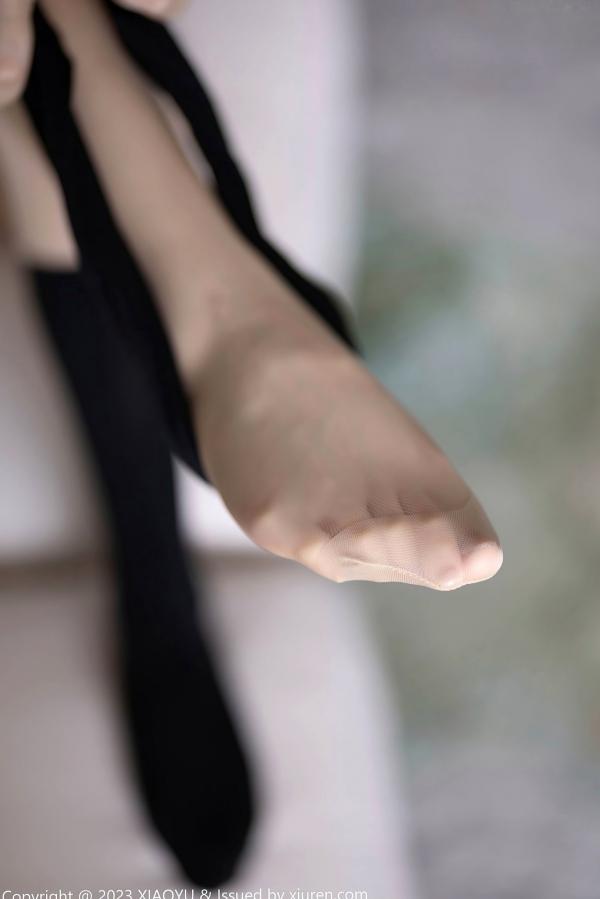 林星阑   XiaoYu语画界1045：林星阑贵州旅拍，穿搭清纯日系校服与修身死库水，大长腿极致吸睛，气质甜美初恋感满满第73张图片