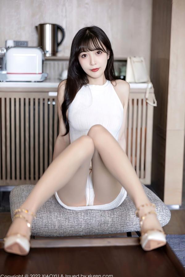 林星阑   XiaoYu语画界-893-林星阑-白色修身居家私房写真，长腿丝袜诱惑，气质女神美腿高跟鞋展示-2022.10.31第30张图片
