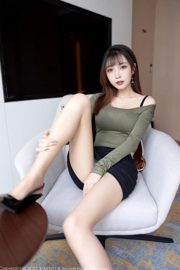林星阑   XiaoYu语画界706期：林星阑私房照，黑色精美蕾丝内衣秀，超薄肉丝袜勾勒修长美腿，室内慵懒撩人诱惑第15张图片