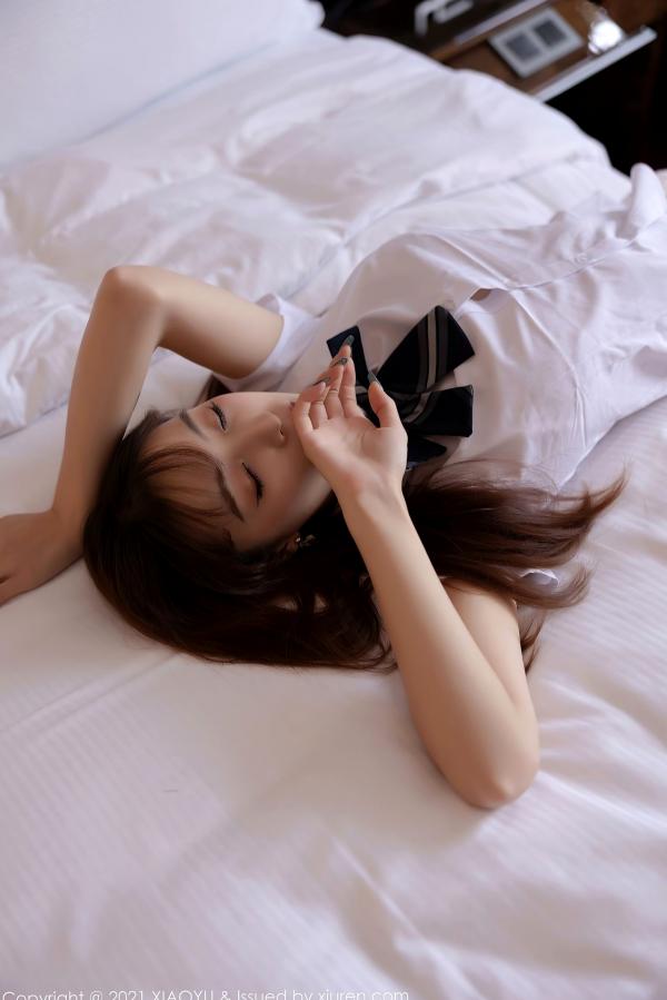 林星阑   XiaoYu语画界 667 林星阑：纯欲风JK制服诱惑，白衬衫搭配蕾丝连体衣与透肉黑丝，展现极致私房性感魅力 - 2021.12.02第49张图片