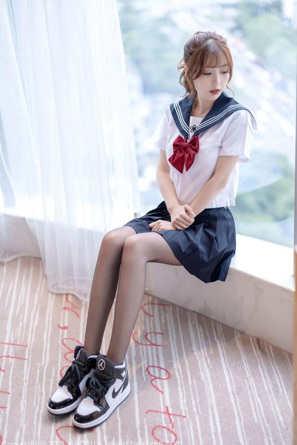 林星阑   林星阑JK制服黑丝诱惑视觉大片：清纯少女与性感的灵动碰撞，极致展现迷人身材与诱惑美腿，语画界精品呈现第7张图片