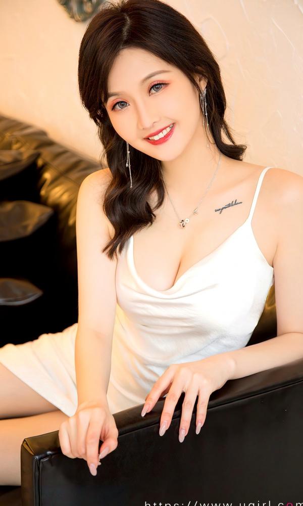 西门小玉   【尤果圈】西门小玉-《甜蜜上瘾》白色丝滑吊带裙私房写真，极致曼妙身姿，尽显甜美与性感诱惑第7张图片