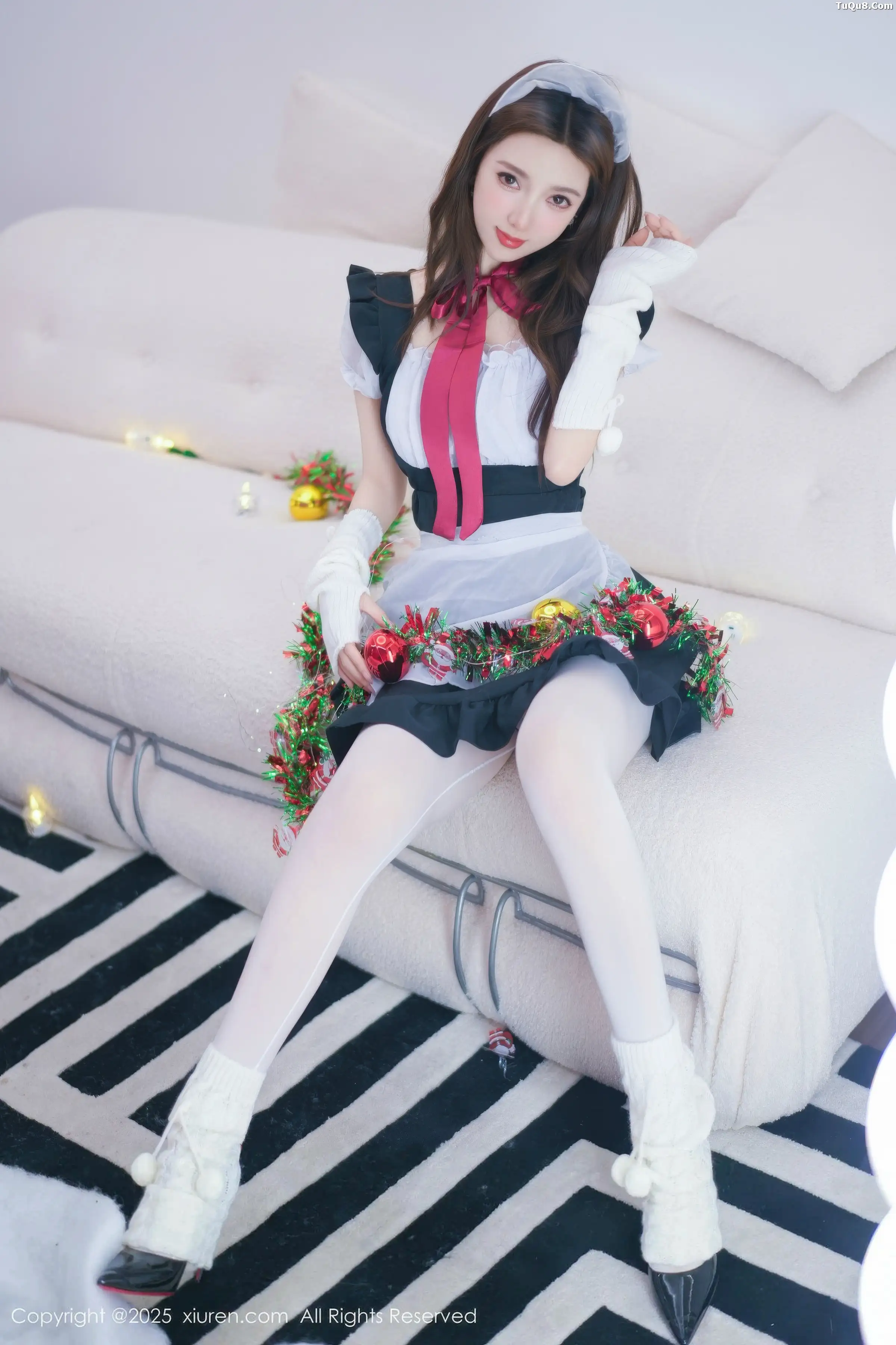 明日花桃桃  [XiuRen]高清写真图 2025.12.24 No.11152 Twins-桃桃 丁字裤第1张图片