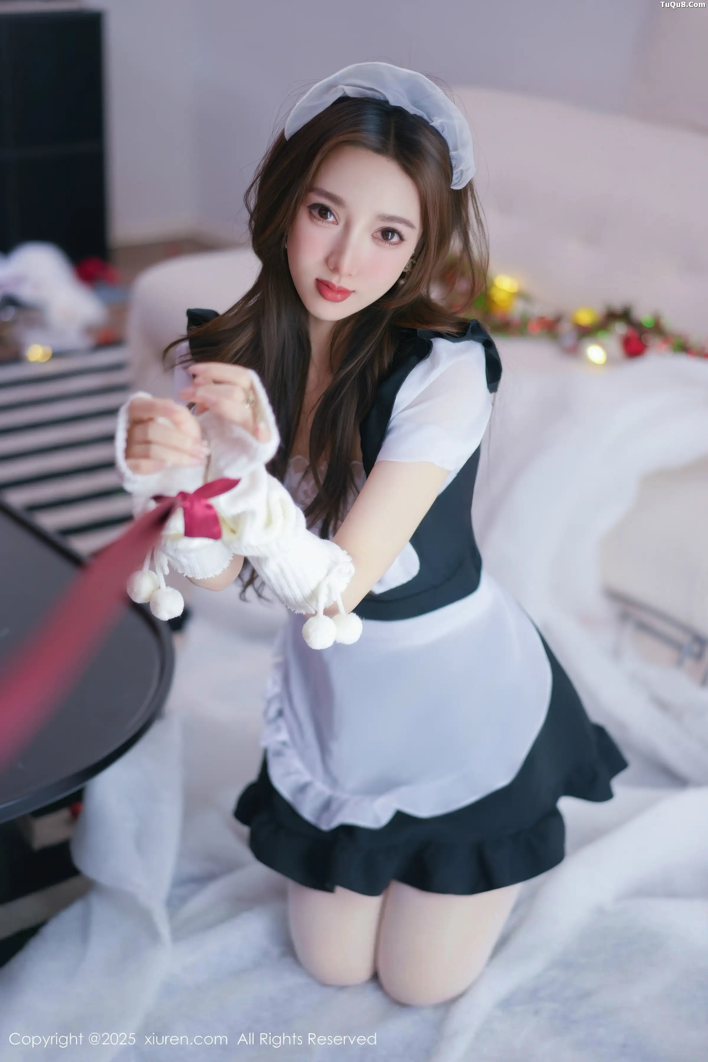 明日花桃桃  [XiuRen]高清写真图 2025.12.24 No.11152 Twins-桃桃 丁字裤第11张图片