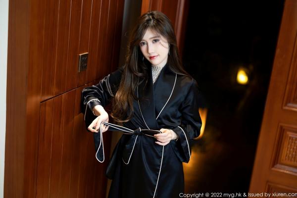 美桃酱   MyGirl美媛馆-628-美桃酱：极致诱惑，黑丝蕾丝透视渔网情趣内衣私房写真第5张图片