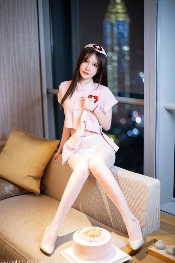 美桃酱   MyGirl美媛馆-615-美桃酱-长三角旅拍粉色护士制服白色内衣肉丝-2021.11.10第27张图片