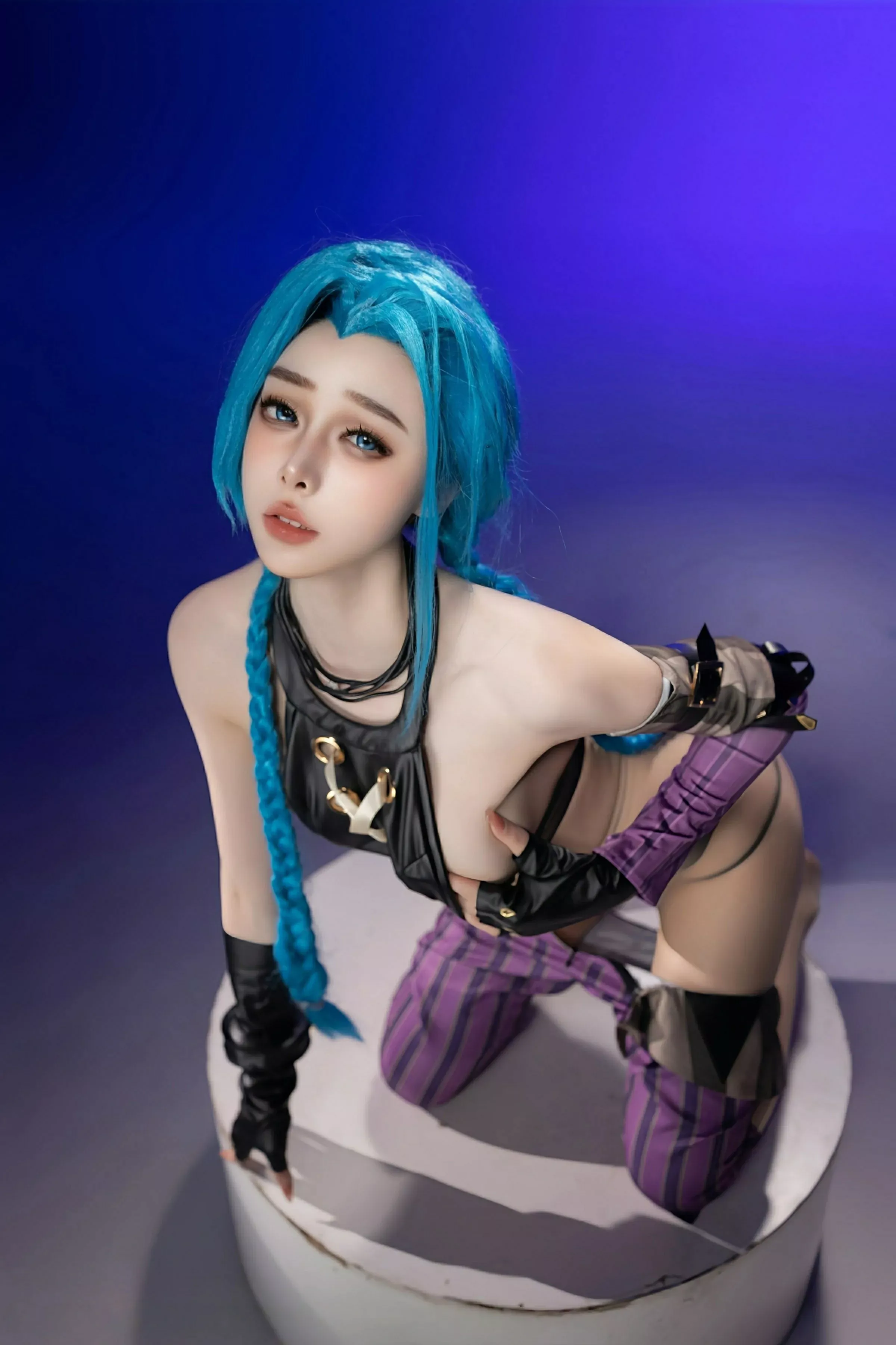 逗逗DouDou  [XiuRen]高清写真图 2025.06.27 No.10479 小逗逗 卡塔尔旅拍第21张图片
