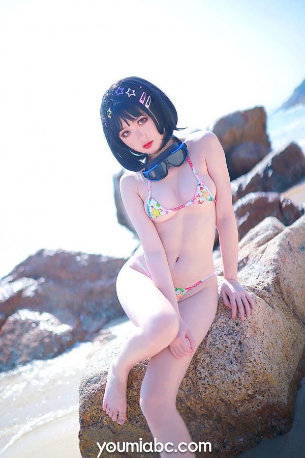 您的蛋蛋   YouMi尤蜜：您的蛋蛋《欲望沙滩》海滩比基尼写真，清纯短发少女的性感诱惑，户外夏日唯美视觉大赏第13张图片