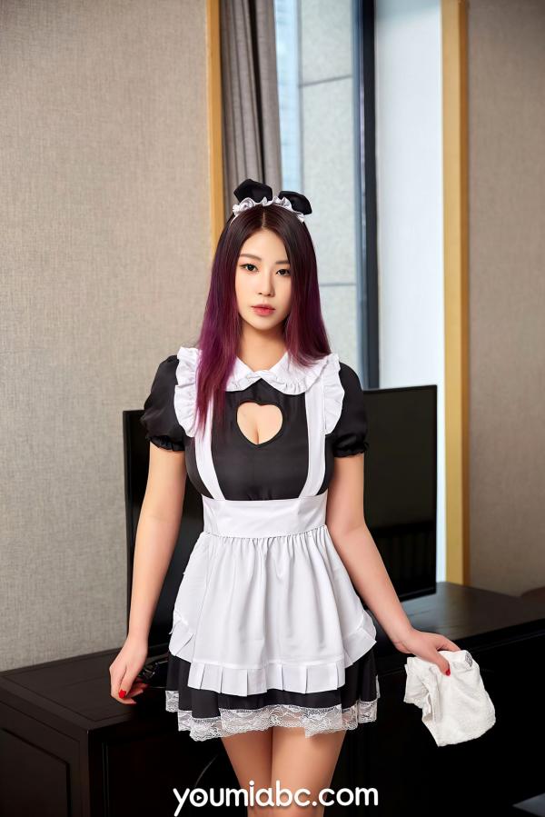 安然   YouMi尤蜜：安然《会长是女仆大人》精选，酒店私房角色扮演，黑白制服极致诱惑与大胆出镜第6张图片