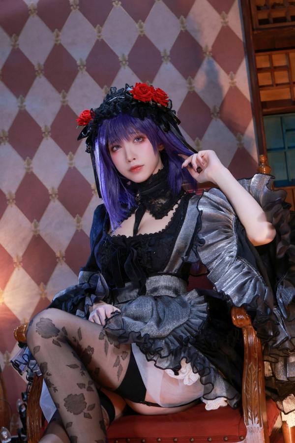 水淼   水淼-Aqua-水谷雫-Shizuku-Kuroe复古哥特风角色扮演，精致花纹丝袜美腿，室内私房写真性感迷人第8张图片
