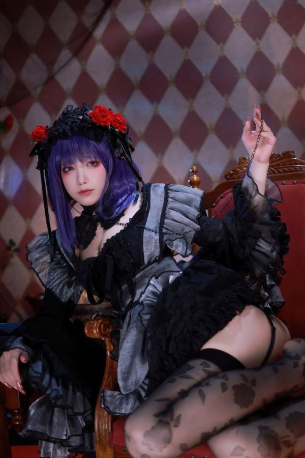 水淼   水淼-Aqua-水谷雫-Shizuku-Kuroe复古哥特风角色扮演，精致花纹丝袜美腿，室内私房写真性感迷人第12张图片