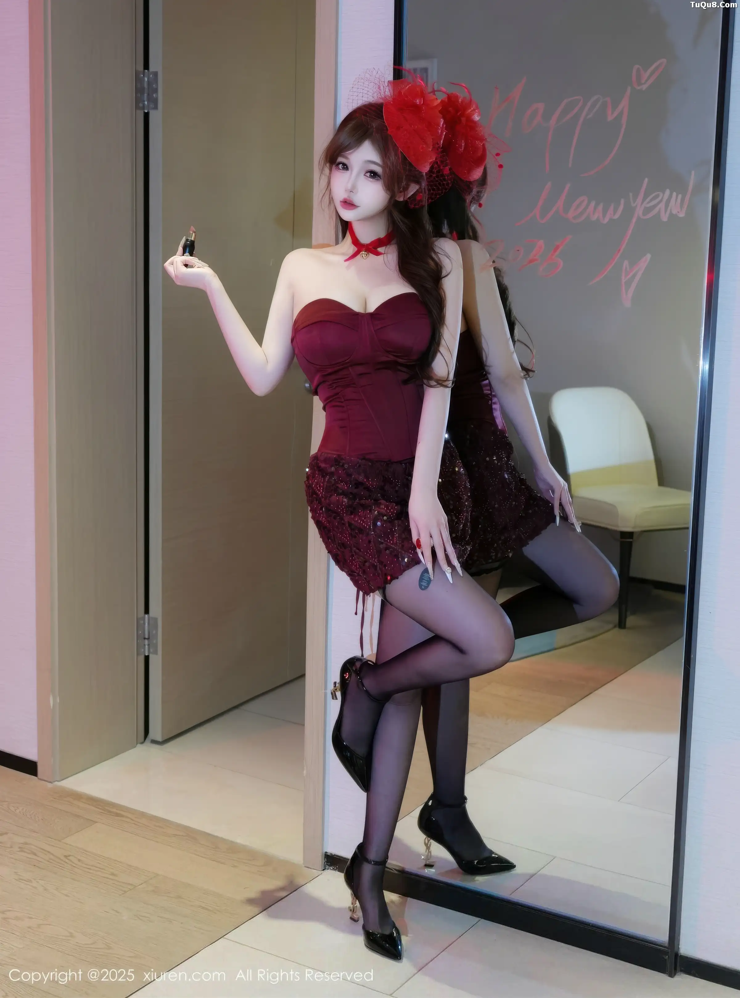 甜妮  [XiuRen]高清写真图 2025.12.31 No.11181 甜妮 丰腴身材第24张图片