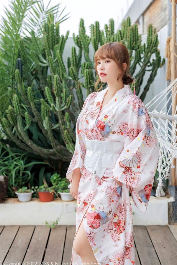 张思允   IMiss爱蜜社-676-张思允Nice-日系樱花和服私房写真，清新碎花内衣旅拍，演绎梦幻少女唯美大片第8张图片