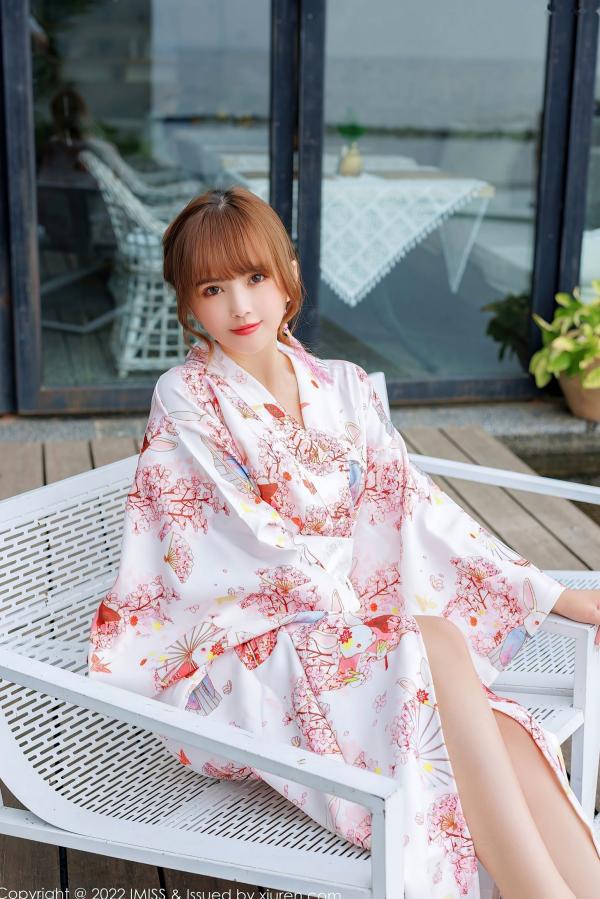 张思允   IMiss爱蜜社-676-张思允Nice-日系樱花和服私房写真，清新碎花内衣旅拍，演绎梦幻少女唯美大片第13张图片