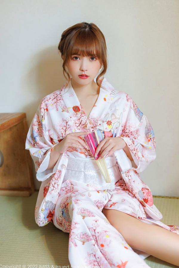 张思允   IMiss爱蜜社-676-张思允Nice-日系樱花和服私房写真，清新碎花内衣旅拍，演绎梦幻少女唯美大片第16张图片