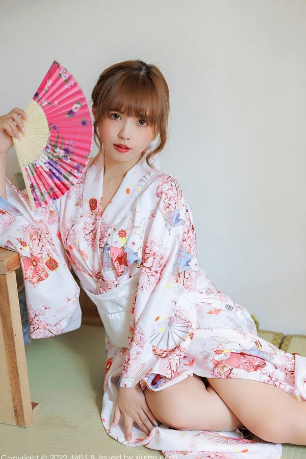 张思允   IMiss爱蜜社-676-张思允Nice-日系樱花和服私房写真，清新碎花内衣旅拍，演绎梦幻少女唯美大片第19张图片