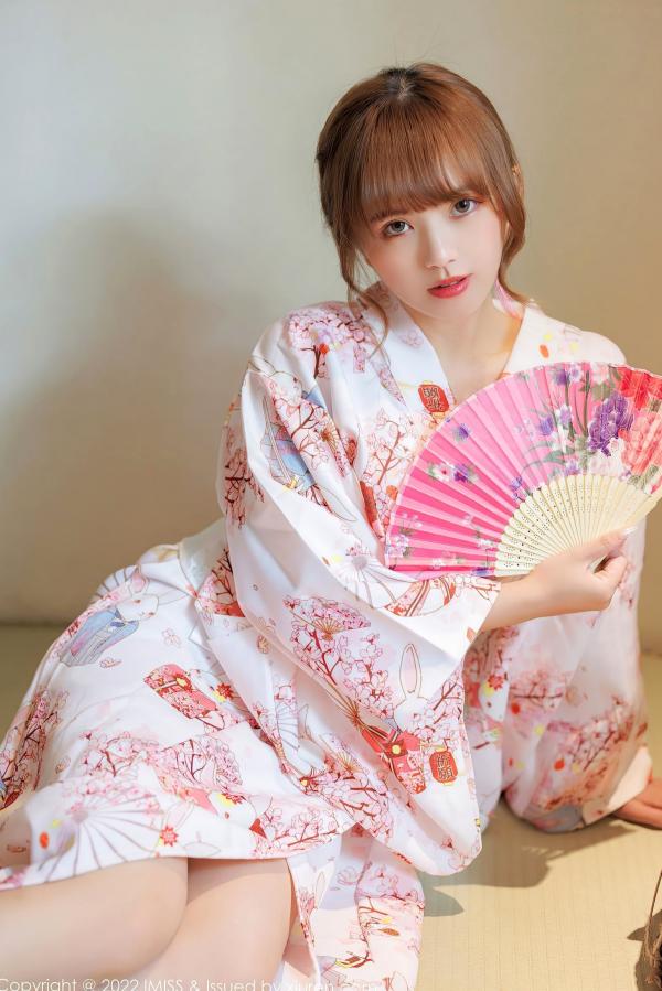 张思允   IMiss爱蜜社-676-张思允Nice-日系樱花和服私房写真，清新碎花内衣旅拍，演绎梦幻少女唯美大片第22张图片