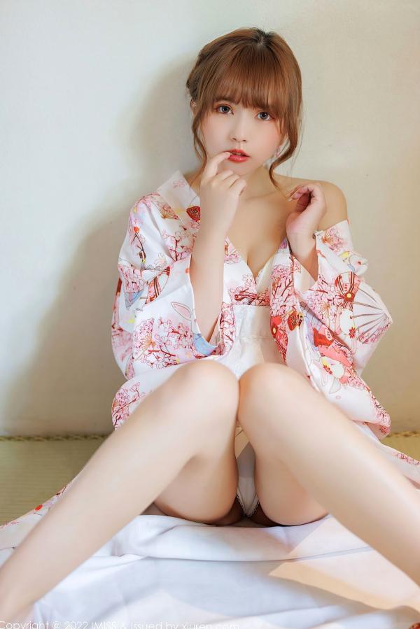 张思允   IMiss爱蜜社-676-张思允Nice-日系樱花和服私房写真，清新碎花内衣旅拍，演绎梦幻少女唯美大片第26张图片