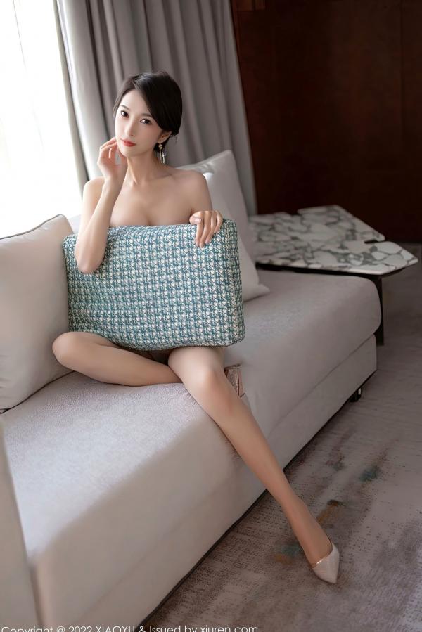 林乐一   XiaoYu语画界-891-林乐一-白色聚拢内衣搭配透明吊带袜极致柔情私房诱惑写真第82张图片