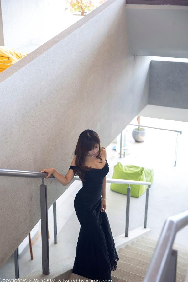icy猪   YouMi尤蜜荟-917-Icy猪：泰国奢华旅拍，黑色蕾丝诱惑，绝美私房写真黑丝美腿尽显万种风情第7张图片