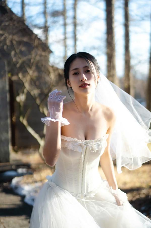 澄田綾乃  澄田綾乃《在这个世界的角落》唯美婚纱与性感内衣私房写真[67P]第63张图片