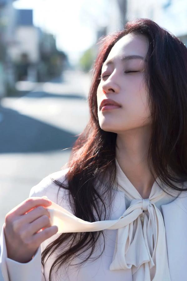 澄田綾乃  澄田綾乃 - 美しく感じて…… 日本女神阳光家居写真 性感内衣唯美私房照第6张图片