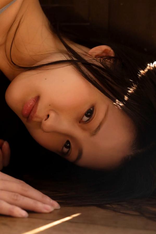 澄田綾乃  澄田綾乃《君に溺れたい。》日本性感蕾丝内衣黑丝家居私房写真第79张图片