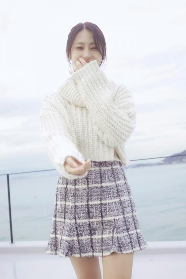澄田綾乃  澄田綾乃 - あっぷるぱ～い 户外毛衣清新治愈与性感比基尼写真第4张图片